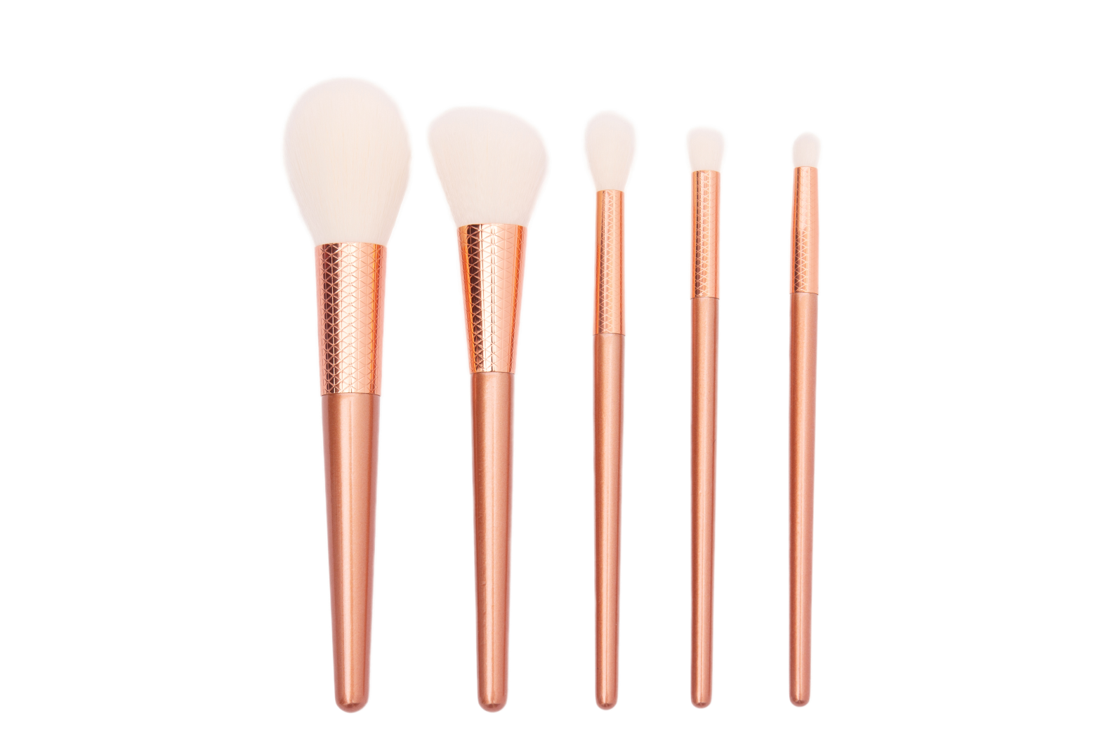 Brush with pattern ferrule